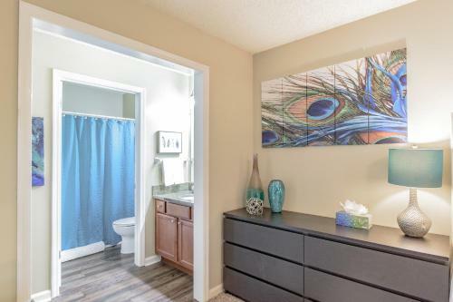 Deluxe Clearwater Apartment (cp-614)