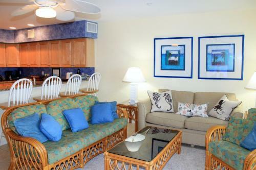 Oceanside 205 Apartment