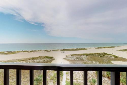 Apartamento Lighthouse Towers Condominium