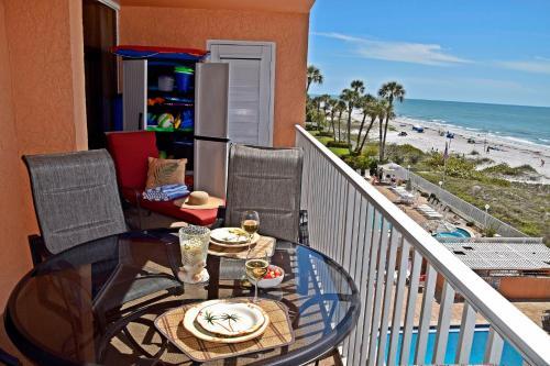 Apartamento Sandcastle II #404