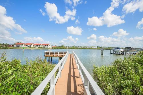 Water View On Indian Rocks Beach