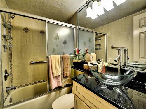 Apartamento 440 West Condo 1402n