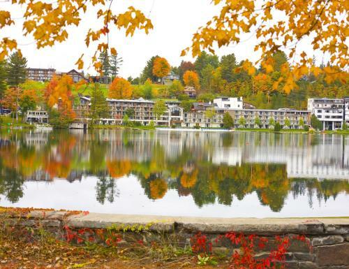 Hotel Golden Arrow Lakeside Resort