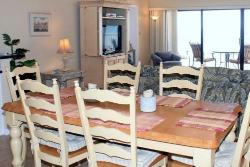 Beach Palms 406 Apartment