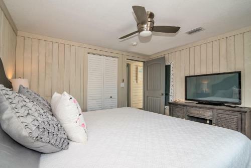 Serenity By The Sea Cottage A