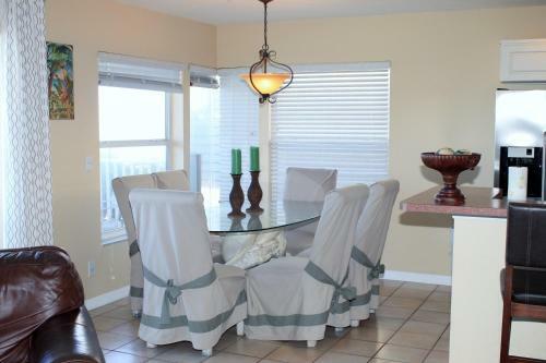 Sunset Paradise 11 Apartment
