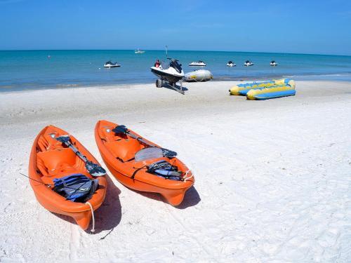 Apartamento Gulf Belleair Beach Condo 325