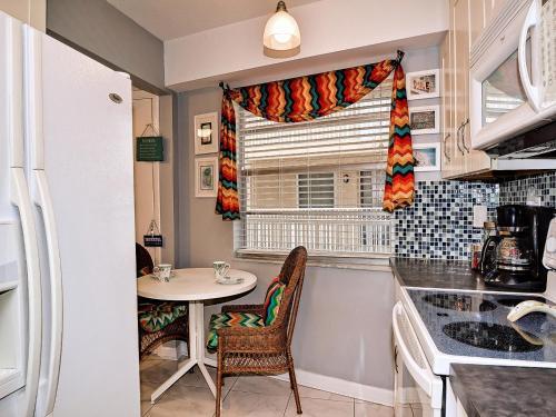 Apartamento Gulf Belleair Beach Condo 325
