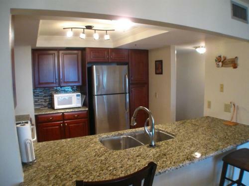 Apartamento Reef Club Luxury Beachfront Penthouse Condo