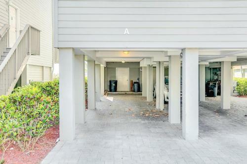 19930 Gulf Blvd Townhouse Unit 4a