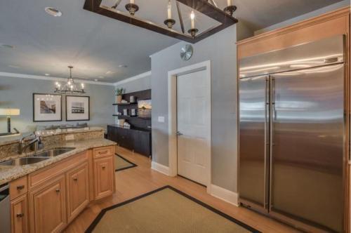 525 Mandalay Avenue #25 Home