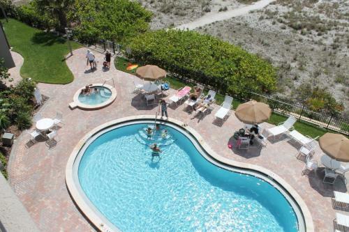 Pier House 402 Apartment