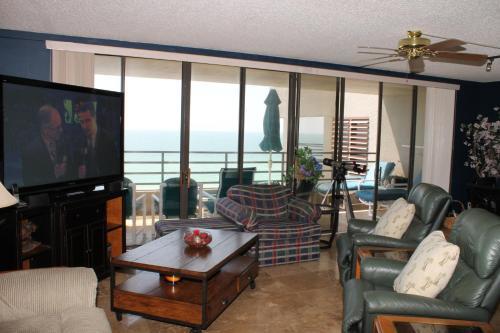Pier House 402 Apartment