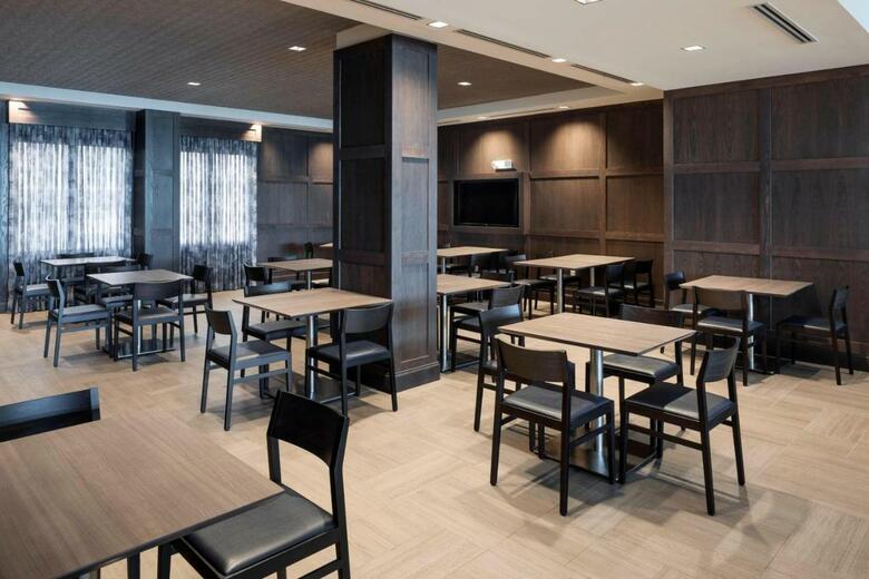 Hotel Springhill Suites By Marriott Clearwater Beach