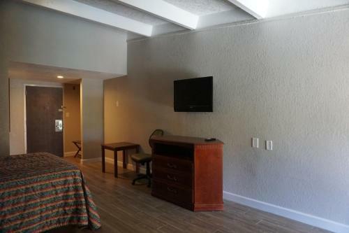Hotel Rodeway Inn