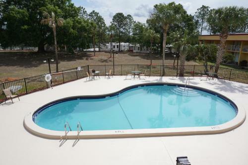 Hotel Rodeway Inn