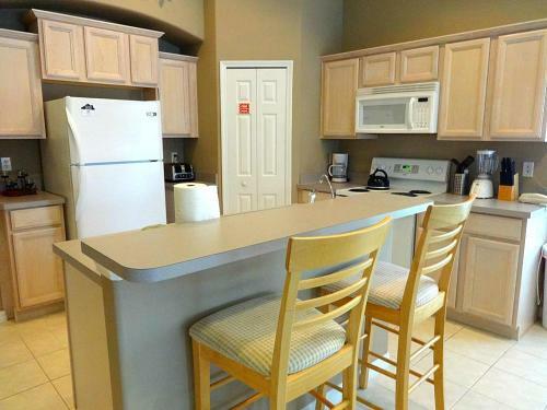 Palm Spring Four-bedroom Home 1ps
