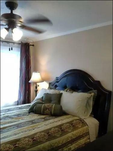 Jarvis Edgewater Park & Beach 5bd Villa