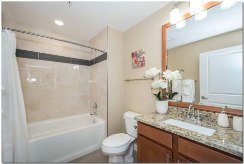 Apartamento Downtown Gem - Spacious & Bright 2br/2ba