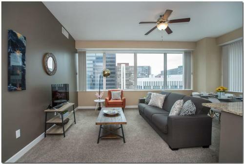 Apartamento Downtown Gem - Spacious & Bright 2br/2ba
