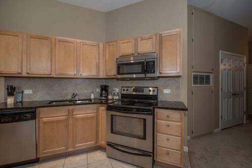 Apartamento Large 2br/2ba In Prime Downtown Location