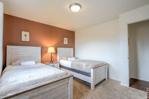3bdrm Value And Comfort?cheyenne Mountain Suburbs!