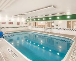 Hotel Comfort Suites