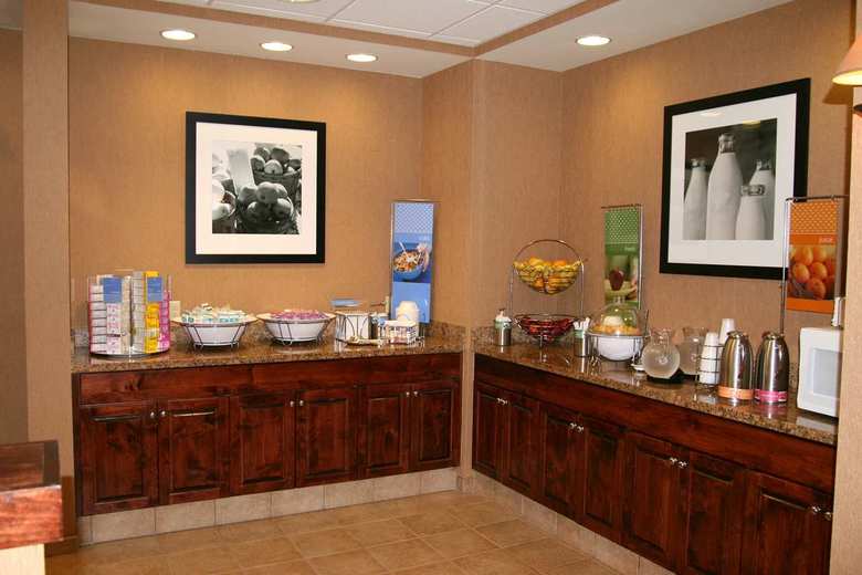 Hotel Hampton Inn & Suites Pensacola-university Mall Fl