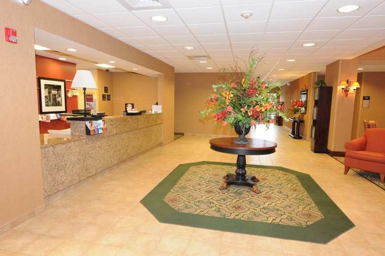 Hotel Hampton Inn & Suites Pensacola-university Mall Fl