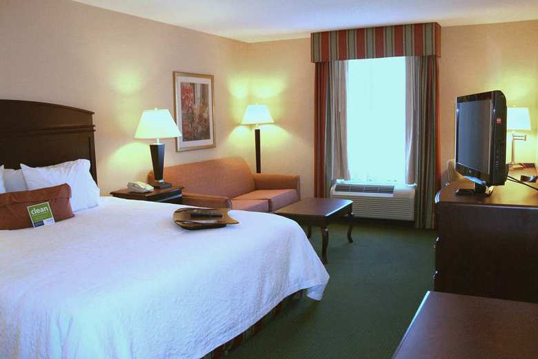 Hotel Hampton Inn & Suites Pensacola-university Mall Fl