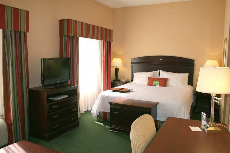 Hotel Hampton Inn & Suites Pensacola-university Mall Fl