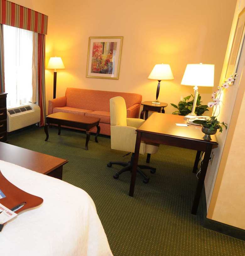 Hotel Hampton Inn & Suites Pensacola-university Mall Fl