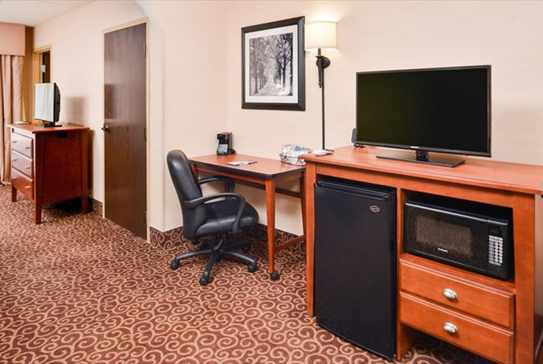 Mcknight Hotel