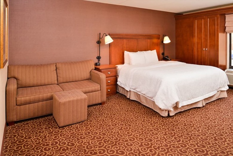 Mcknight Hotel