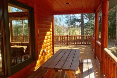 Lazy Bear Lodge