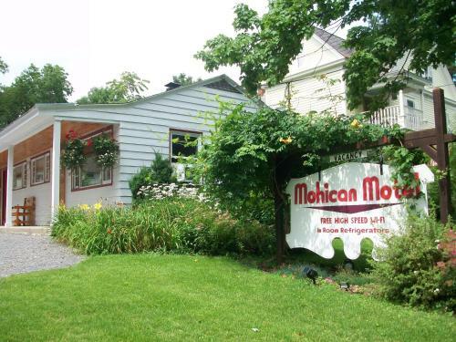 Mohican Motel
