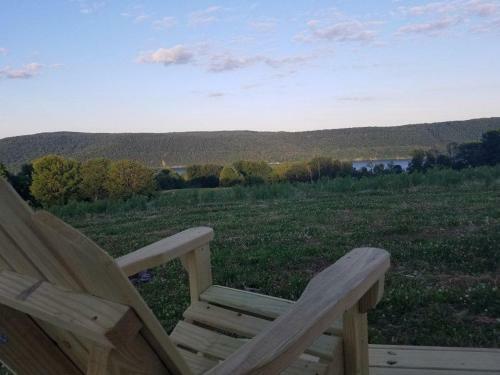 Tentrr - Lake View Retreat