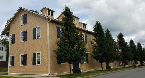 Hotel The Railroad Inn
