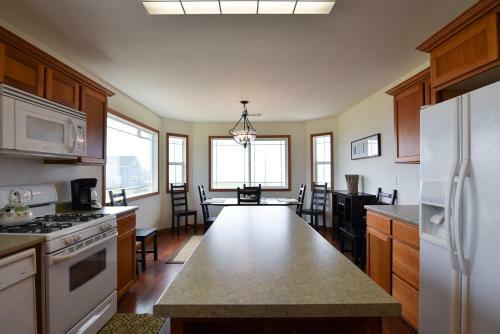 Crescent City Beach House