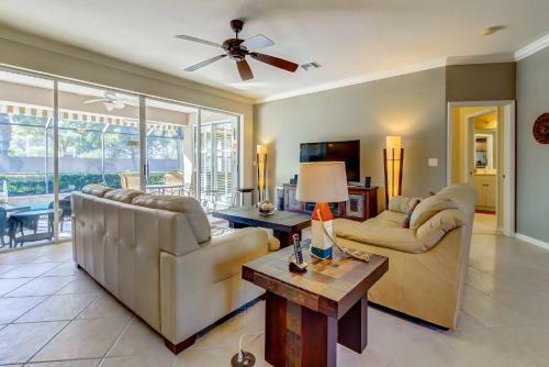 Maple Pines Villa