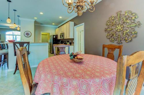 Maple Pines Villa