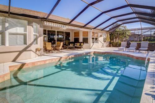 Maple Pines Villa