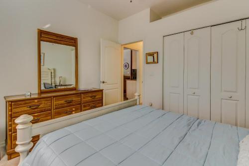 Maple Pines Villa