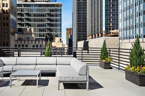 Apartamento Mid Elm Lofts