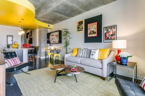 Apartamento Uptown Victory Park 1208