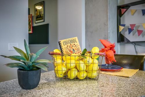 Apartamento Uptown Victory Park 1208
