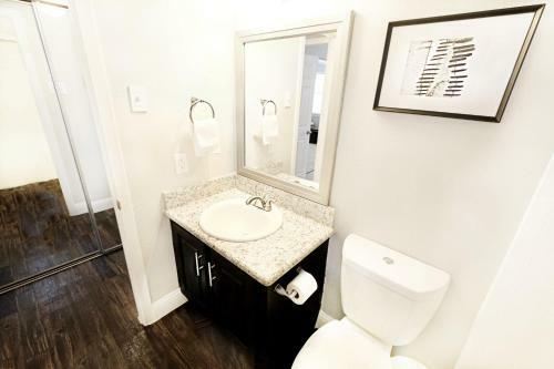 Apartamento Modern Convenience + Dallas City Flat