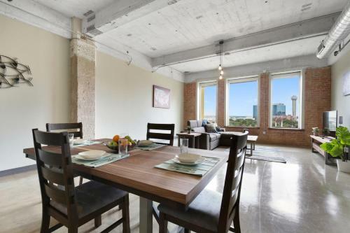 Apartamentos Downtown Dallas Luxury Condos By Hosteeva