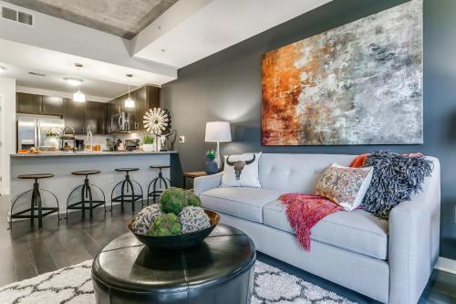 Apartamento Uptown Victory Park 1203