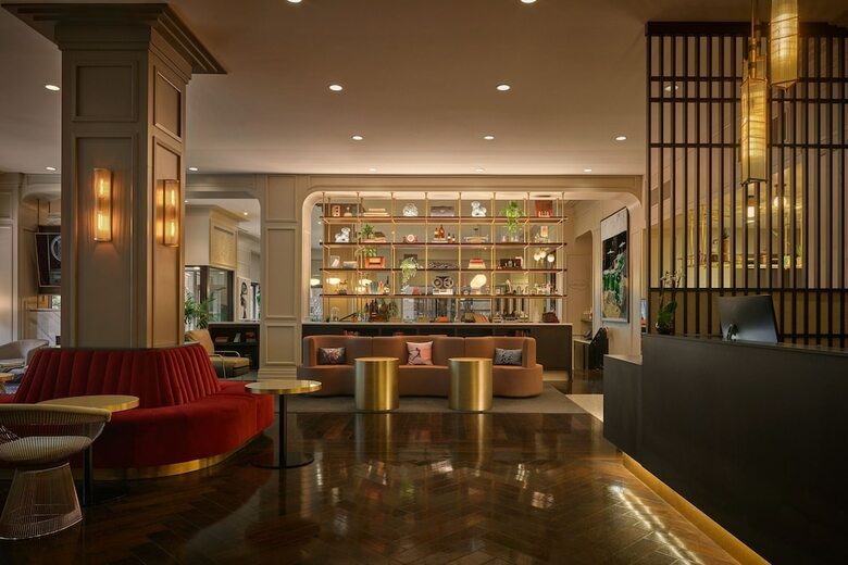 Cambria Hotel Downtown Dallas